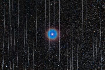 Albireo in Cygnus with Starlink Satellites>